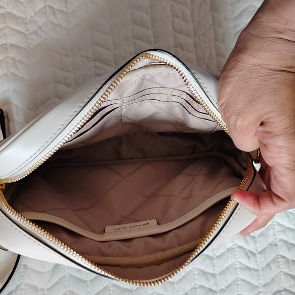 MICHAEL Michael Kors Women's Brown White Jet Set Charm Camera Crossbody Bag - Picture 3 of 5